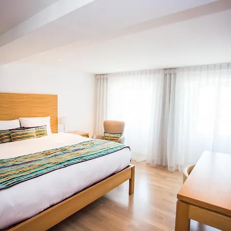 Le Charlot Mini-hôtel 2*