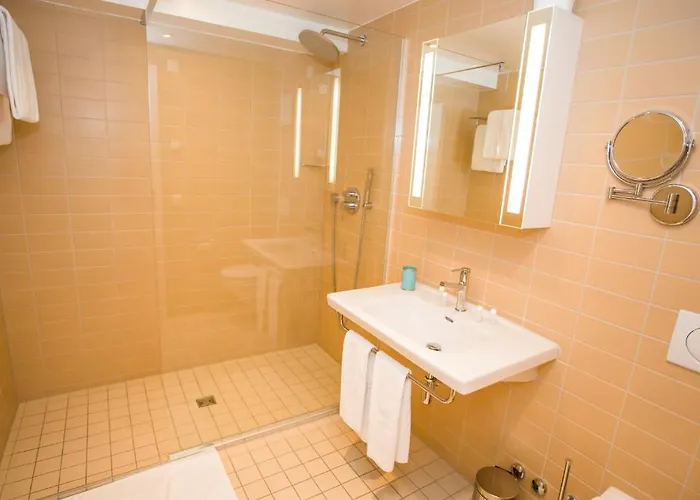 Le Charlot 2* וואי