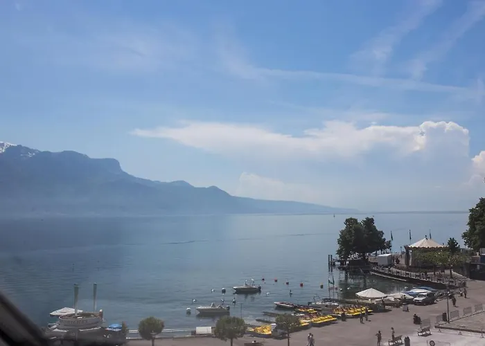 אורחן Le Charlot